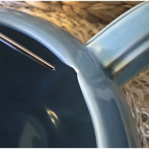 Vernon Kilns Early California Turquoise Teapot, EUC - Picture 10 of 10